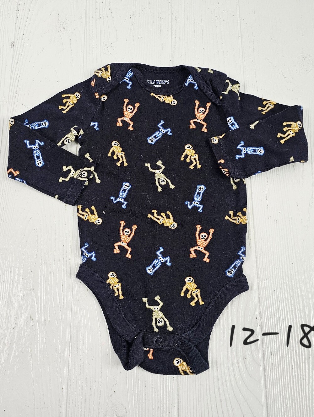 Old Navy Dancing Skeleton